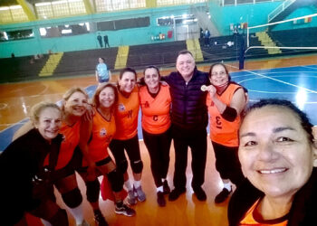 Equipe de vôlei. (Divulgação)
