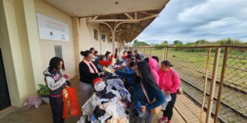 O Fundo Social de Solidariedade de Itapetininga fez entrega de agasalhos.