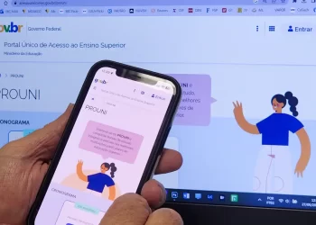 As inscrições devem ser feitas online, exclusivamente pelo Portal Único de Acesso ao Ensino Superior, com login e senha cadastrados no portal de serviços digitais do governo federal. (Agência Brasil)