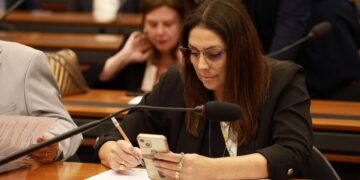 A deputada federal Simone Marquetto. (Divulgação)