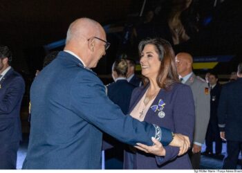 A deputada federal Simone Marquetto (MDB-SP) recebeu a Medalha “Mérito Santos-Dumont”, no Centro de Operações Espaciais (COPE) da Força Aérea Brasileira. (Divulgação)