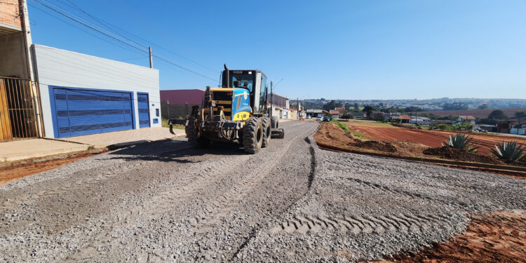 Além de garantir mais conforto para quem circula pelas ruas do bairro com os seus veículos, as obras garantem ainda mais segurança para o tráfego e também para os pedestres, além, claro, de impulsionar a economia local. (Divulgação)
