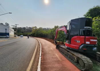 A nova iluminação proporcionará maior visibilidade e segurança beneficiando a comunidade local e todos que utilizam a ciclovia.