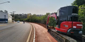 A nova iluminação proporcionará maior visibilidade e segurança beneficiando a comunidade local e todos que utilizam a ciclovia.