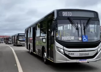 Os novos ônibus também são equipados com câmeras de monitoramento para garantir a proteção dos passageiros e colaboradores. (Divulgação/Prefeitura de Itapetininga)