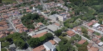 Sarapuí possui mais de 10 mil habitantes e sua economia se destaca em pecuária bovina, bubalina e ovina sendo reconhecida como a maior bacia leiteira da América Latina. (Divulgação)