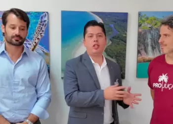 O prefeito Jeferson Brun (Republicanos) se reuniu com o secretário estadual de Agricultura, Guilherme Piai e o diretor da Fundação Floresta, Rodrigo Levkovicz. (Reprodução/ Instagram)