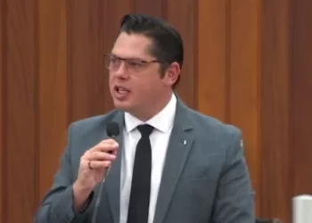 O prefeito de Itapetininga, Jeferson Brun (Republicanos). (Reprodução/Câmara de Itapetininga)