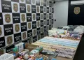 Durante as buscas, a polícia encontrou milhares de microtubos, remédios de uso exclusivo de hospitais. (Divulgação)