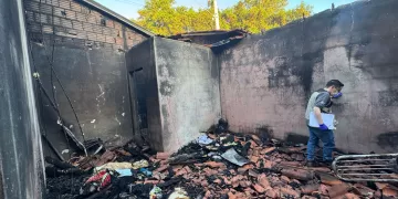 As chamas foram controladas pelo Corpo de Bombeiros e o local foi totalmente interditado pela Defesa Civil. (Divulgação/ Prefeitura de Itapetininga)