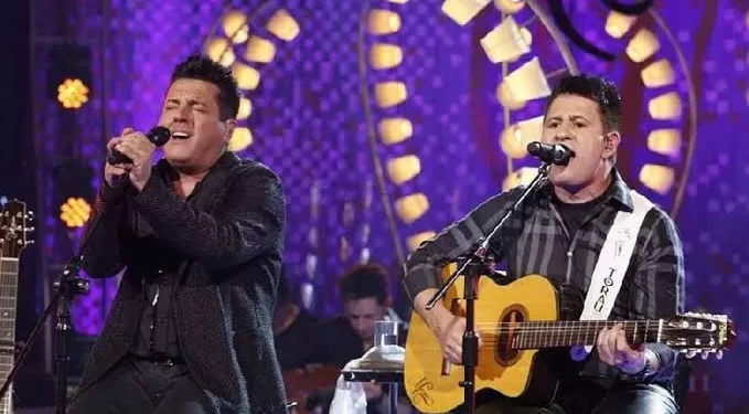 Dupla Bruno e Marrone.