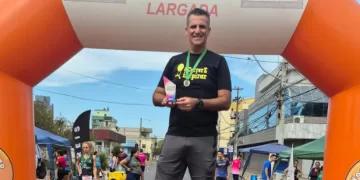 O atleta Charles Cortez representa Itapetininga. (Divulgação)