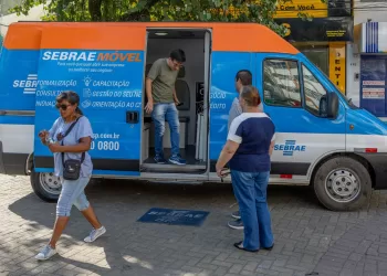 O atendimento do Sebrae Móvel é gratuito e aberto a microempreendedores e futuros empresários que buscam aprimorar a gestão de seus negócios. (Dviulgação)