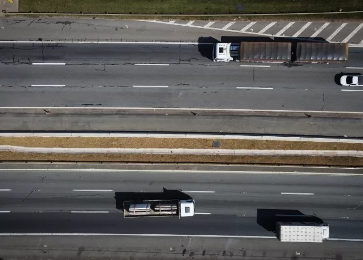 Concessão abrange trechos das rodovias Raposo Tavares (SP-270), Castello Branco (SP-075, foto) e Rodovia Celso Charuri, entre outras. (Divulgação)