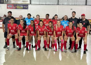 Pelo time do CASI Itapetininga, fazem parte as goleiras Verônica e Sabrina. Pela Linha: Duda, Julia, Luaninha, Thais, Fran, Bruninha, Aline, Sú Reis, Mayara Graciane, Luanda, Thayná, Monique e Jéssica. (Dviulgação)