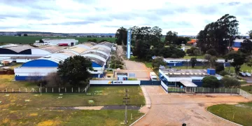 Atualmente, a unidade da Moura em Itapetininga produz cerca de 80 mil baterias por mês. (Cidade Itapetininga)