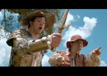 Na trama, a clássica história do cavaleiro andante é recriada na imaginação de Diogo, um ator confinado em Tiradentes-MG durante a pandemia. (Dviulgação)