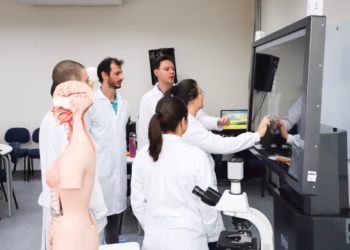 Os cursos de Medicina da USCS funcionam em período integral, com duração de 12 semestres. (FOTOS: Ana Paula Lazari / USCS)