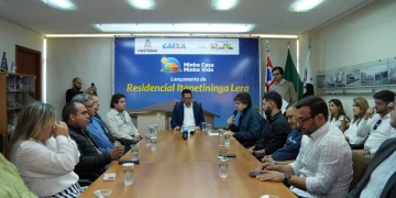 O Prefeito Jeferson Brun conduziu a coletiva de imprensa referente ao lançamento do Residencial Vida Nova Vila Serena da Pacaembu.